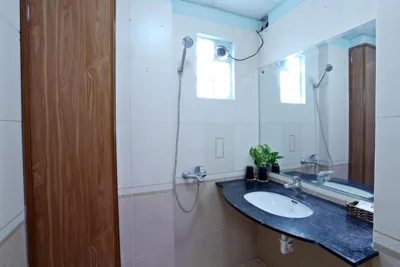 Double Room — La Ava’s Home